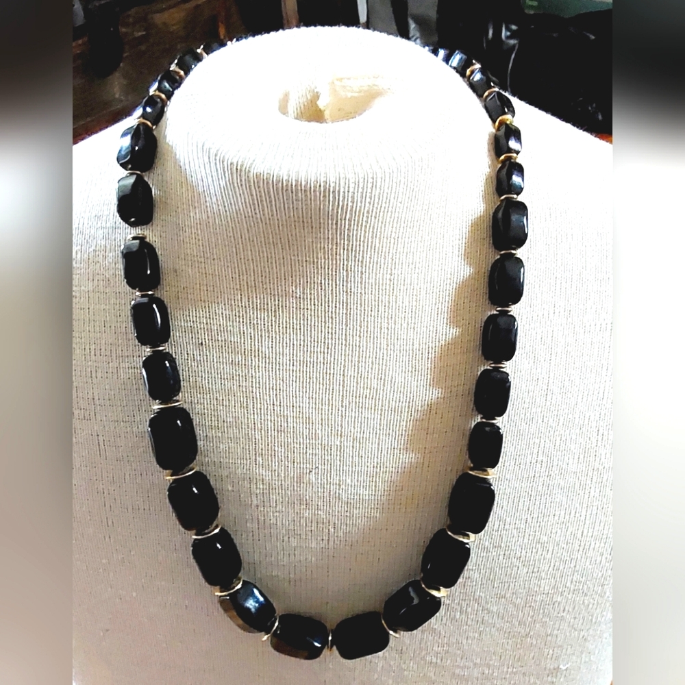 Vintage Napier signed black beaded gold toned accent necklace